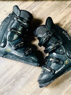 Vintage 2000s  Nordica Thesis 03 Mens Ski Boots - Collectors Display